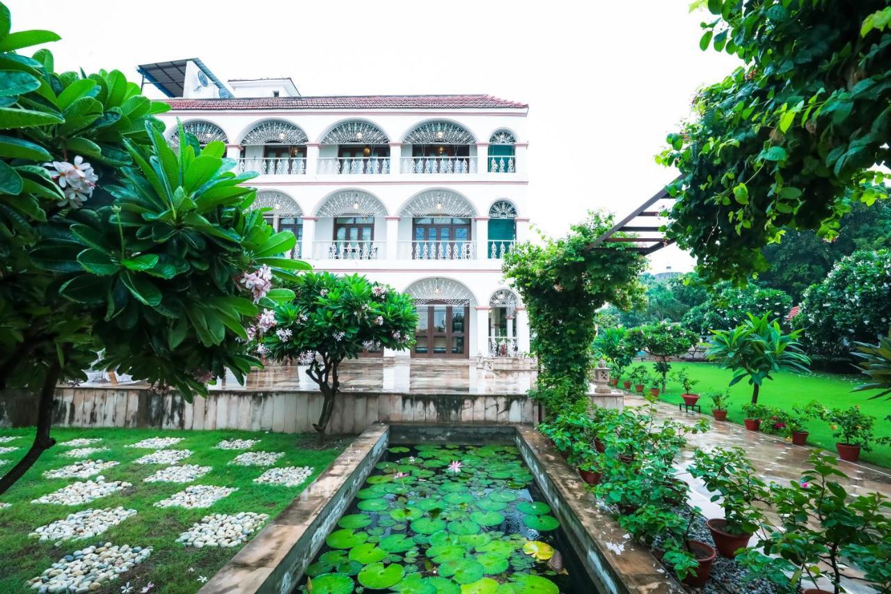 Saptapuri By Royal Orchid Hotels Limited Varanasi Exterior foto