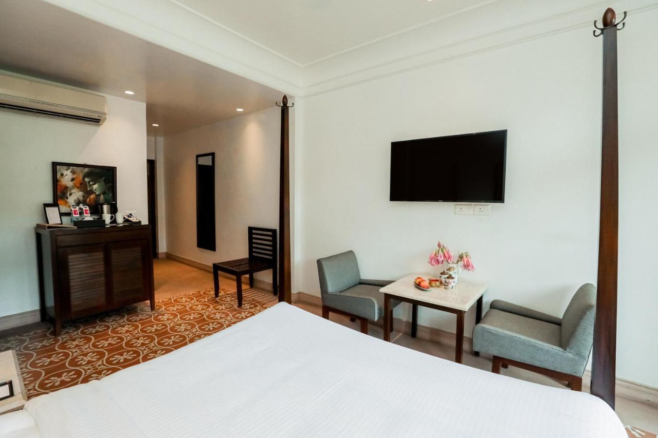 Saptapuri By Royal Orchid Hotels Limited Varanasi Exterior foto