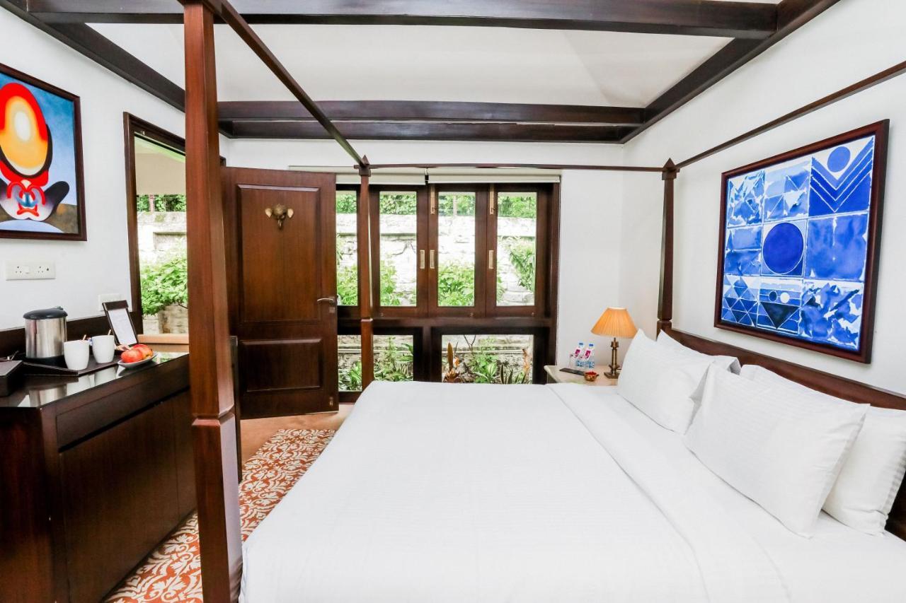 Saptapuri By Royal Orchid Hotels Limited Varanasi Exterior foto